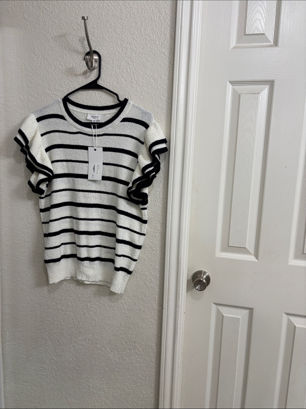 Striped Ruffle Sleeve Knit Top - White & Black